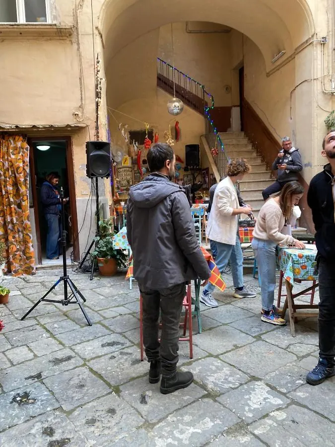 The Paradise House Naples 0*,  Italie